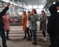 В Авдеевке школьникам устроили профессиографическую экскурсию (ФОТО)