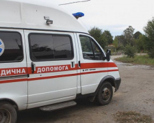 На Донбасі бойовики обстріляли авто волонтерів, є поранені