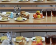 На Донетчине в новом году «реанимируют» систему школьного питания