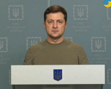 Звернення Президента України у третій день війни: &quot;Ми вистояли й успішно відбиваємо атаки ворога&quot;