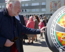 Жебривский пообещал Авдеевке постоянный областной пасхальный праздник (ФОТО)
