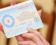 Украинских студентов могут лишить дипломов: названы условия