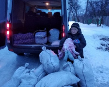Авдеевские &quot;симики&quot; и волонтеры не оставили без помощи жителей прифронтового района (ФОТО)