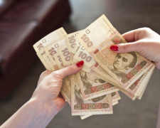 З першого лютого &quot;переселенські&quot; гроші отримають лише 10% зареєстрованих ВПО: що відомо