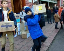 Винницкие школьники собрали подарки воинам АТО и детям из Авдеевки