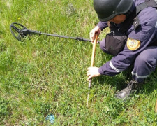 Спасатели понемногу очищают Донетчину от опасных следов войны