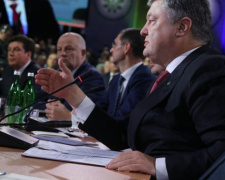 Порошенко рассказал, как реформа отразилась на Авдеевке