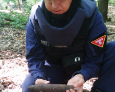 Пиротехники чистили территорию  Авдеевки от взрывоопасных предметов