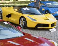 В Швейцарии продали 25 конфискованных авто за $27 млн (ФОТО)