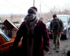 Авдеевские &quot;симики&quot;  помогли доставить военным угощения и создать праздничное настроение в Рождество