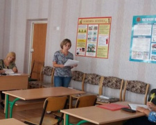 В Авдеевке решали, как остановить «несовершеннолетнюю преступность»