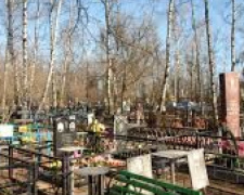 Авдеевцам запретили посещать два городских кладбища