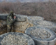 Боевики обстреливают промзону Авдеевки  (ВИДЕО)