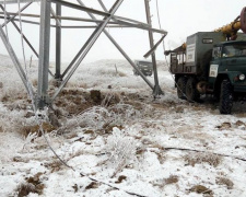 Боевики продолжают обстрел вдоль всей линии разграничения