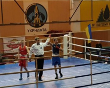 Боксеры из Донецкой области взяли 10 медалей на Чемпионате Украины