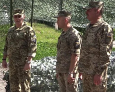 На Донбасі представили нового командувача ООС