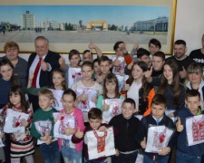 Пасхальные подарки, вышиванки и массу впечатлений привезут школьники из Ровно в Авдеевку (ФОТО + ВИДЕО)