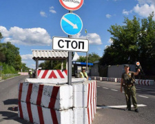 Полицейские задержали на блокпостах на Донетчине свыше 800 пособников боевиков (ФОТО)