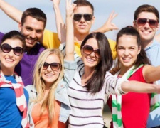 День молоді в Авдіївці відсвяткують квестом та кінопереглядом під відкритим небом