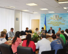 Проблемы переселенцев с Донбасса и Крыма обсудили в Кабмине