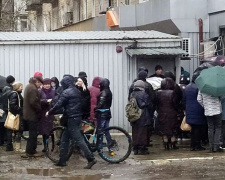 В Авдіївці банкомати Ощадбанку заповнили готівкою