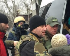Из-за чрезвычайного положения из Авдеевки выехали всего около 300 человек