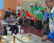 Як в Авдіївці допомагають особам з інвалідністю