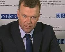 Ответный огонь на Донбассе запрещен Минскими соглашениями, - Хуг