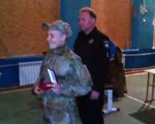 Трое бойцов полка &quot;Киев&quot;, который базируется в прифронтовой Авдеевке, получили награды