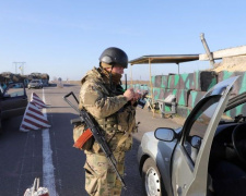 Проехал грузовик с медпомощью и уменьшился пассажиропоток: что происходит в донбасских пунктах пропуска