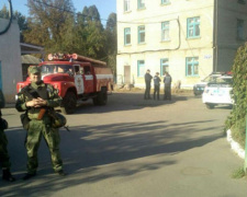 В Краматорске из-за сообщения о минировании эвакуированы персонал и маленькие пациенты трех больниц (ДОПОЛНЕНО)