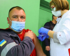 В компании Метинвест вакцинировались уже 74% сотрудников