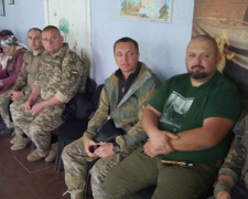 В День Победы авдеевские симики и помощь успели развезти , и на концерте побывать (ФОТО)