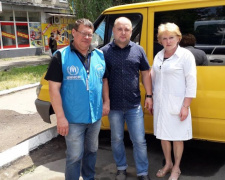 В Авдеевку привезли на обследование жителей Опытного