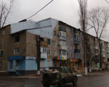 Коляски, цены и раненые дома: фоторепортаж из прифронтовой Авдеевки