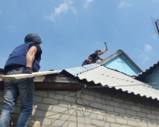 В Авдеевке движется работа по восстановлению жилого фонда после артобстрелов (ФОТО)