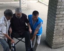 Жителя Авдеевки спасли от холодной зимы