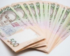 Компенсации пенсионерам старше 75 лет по 400 гривен отложили на конец года
