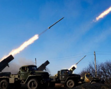 Обострение на Донбассе: боевики заметно участили обстрелы