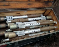 На Донетчине нашли смертоносные тайники: появились фото