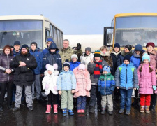 Офицеры ГВС ОК «Восток» доставили 18 больных детей из прифронтовых районов Донетчины в лечебные учреждения Днепра (ФОТО)