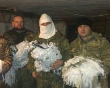 До защитников Авдеевки дошли разнообразные подарки