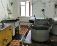 В детских лагерях на Донетчине проверят все пищеблоки
