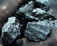 Правительство  продлило  чрезвычайное положение в энергетике еще на месяц