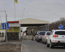 Сводка пересчения донбасской линии разграничения: больше всего авто проехало в воскресенье через КПВВ «Новотроицкое»