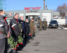 Співробітники Авдіївського коксохіму вшанували пам’ять загиблого рятувальника Дмитра Тритейкіна