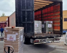 Фонд Вадима Новинського відправив до Харкова гуманітарний вантаж