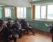 Авдіївські поліцейські зустрілися із водіями ДСНС