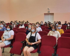Авдіївські фахівці провели для учнів ЗОШ смт. Очеретине профорієнтаційний вебінар