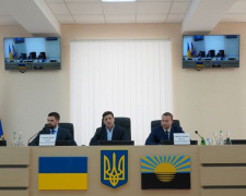 Герои, вода, КПВВ, бизнес-форум и пенсии: о чем Зеленский говорил в Краматорске